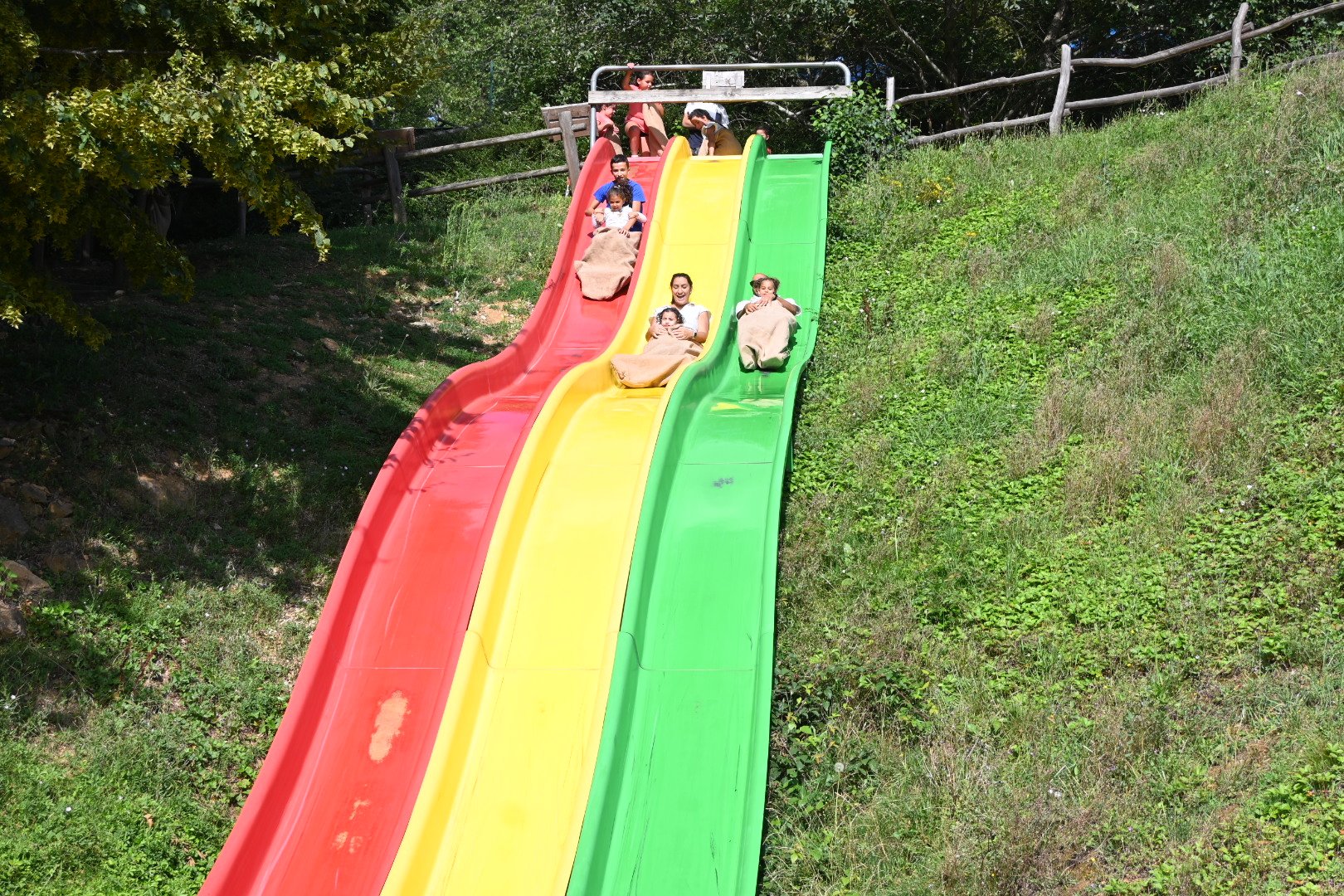 Camping Les Campaines (Park the Campaines)